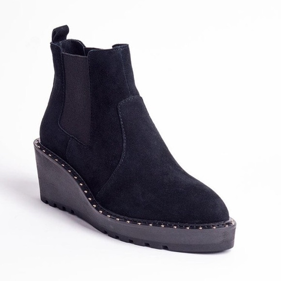 New Cecelia New York Gemma Slip On Low Wedge Boot All Black Suede Sz 7.5 - Picture 2 of 14